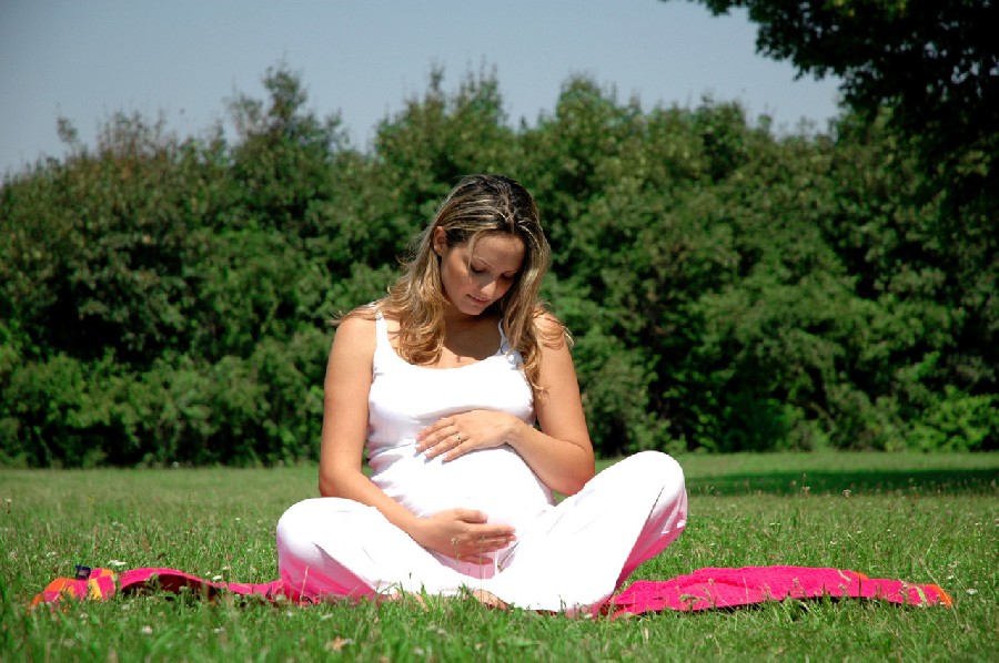 La naturopathie pour booster la fertilité et augmenter les chances de grossesse. 